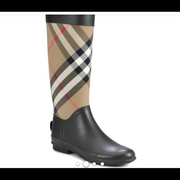 Burberry Shoes - Burberry boots